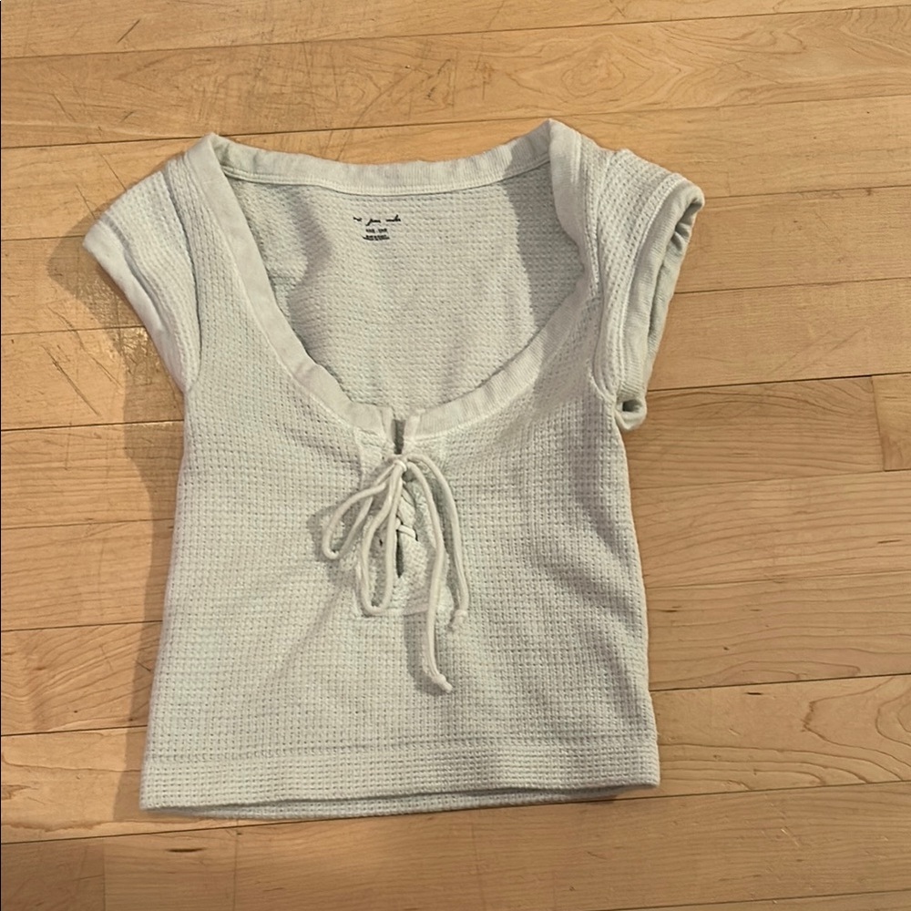 Urban Outfitters Gray Tie Front Cap Sleeve Blouse